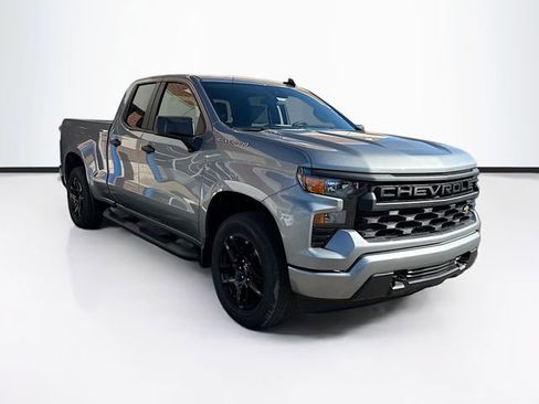 New 2026 Chevrolet Silverado 1500 Custom image 3