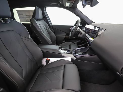 Used 2026 BMW X3 xDrive30i w/ Premium Package AWD/4WD image 31