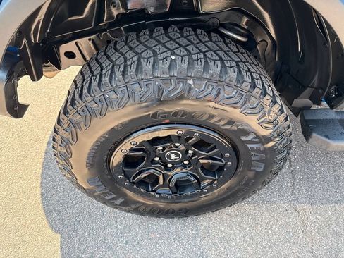 Used 2023 Ford Bronco Wildtrak AWD/4WD image 17