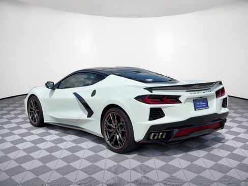 Used 2024 Chevrolet Corvette Stingray Coupe w/ 1LT RWD image 3