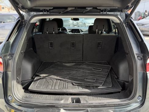 Used 2020 Chevrolet Blazer LT image 19