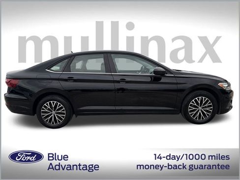 Used 2021 Volkswagen Jetta S w/ Driver Assistance Package image 2