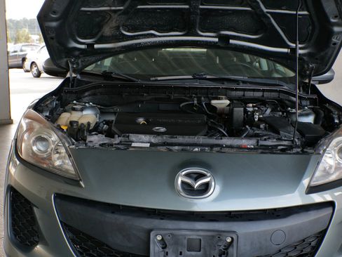 Used 2012 MAZDA MAZDA3 i Sport image 36