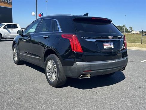 Used 2017 Cadillac XT5 Luxury w/ Driver Awareness Package image 6