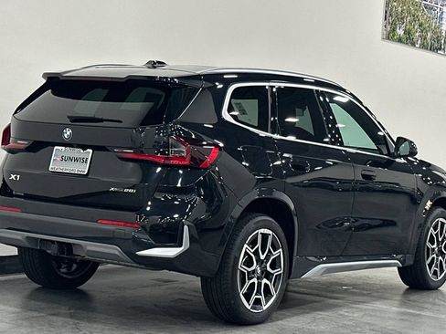 Used 2025 BMW X1 xDrive28i w/ Convenience Package AWD/4WD image 4