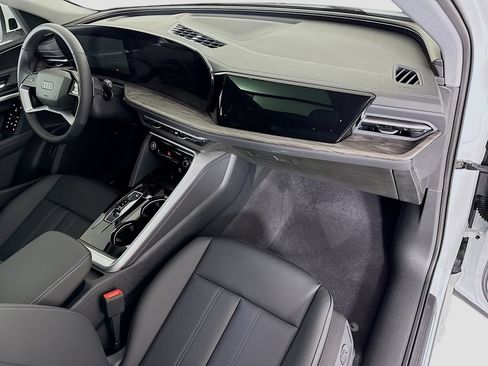 Used 2026 Audi Q5 Premium AWD/4WD image 18