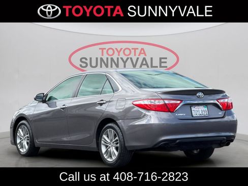 Used 2015 Toyota Camry SE FWD image 7