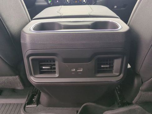 Used 2024 Chevrolet Silverado 1500 LT Trail Boss w/ LT Trail Boss Premium Package image 28