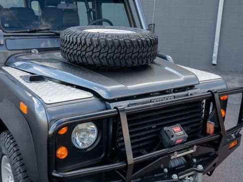 Used 1993 Land Rover Defender 110 AWD/4WD image 10