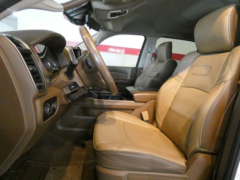Used 2021 RAM 2500 Limited AWD/4WD image 10