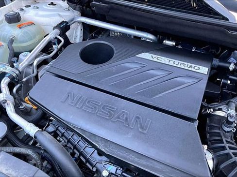 Used 2023 Nissan Rogue SV AWD/4WD image 34