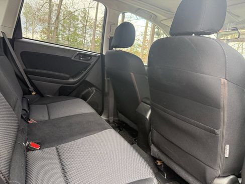 Used 2014 Subaru Forester 2.5i Premium w/ Protection Package #1 image 19