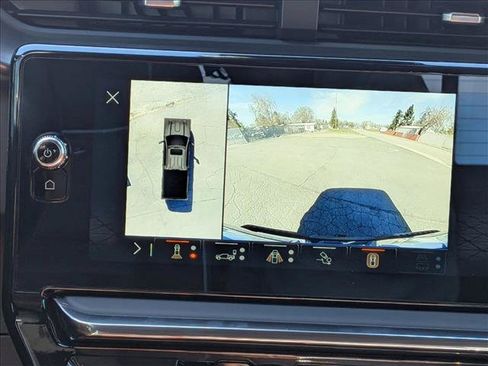 Used 2024 GMC Sierra 3500 Denali Ultimate AWD/4WD image 18