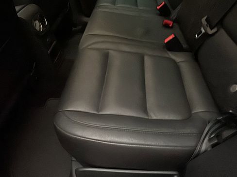 Used 2016 Volkswagen Tiguan SEL AWD/4WD image 18