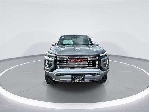 New 2026 GMC Canyon Denali image 3