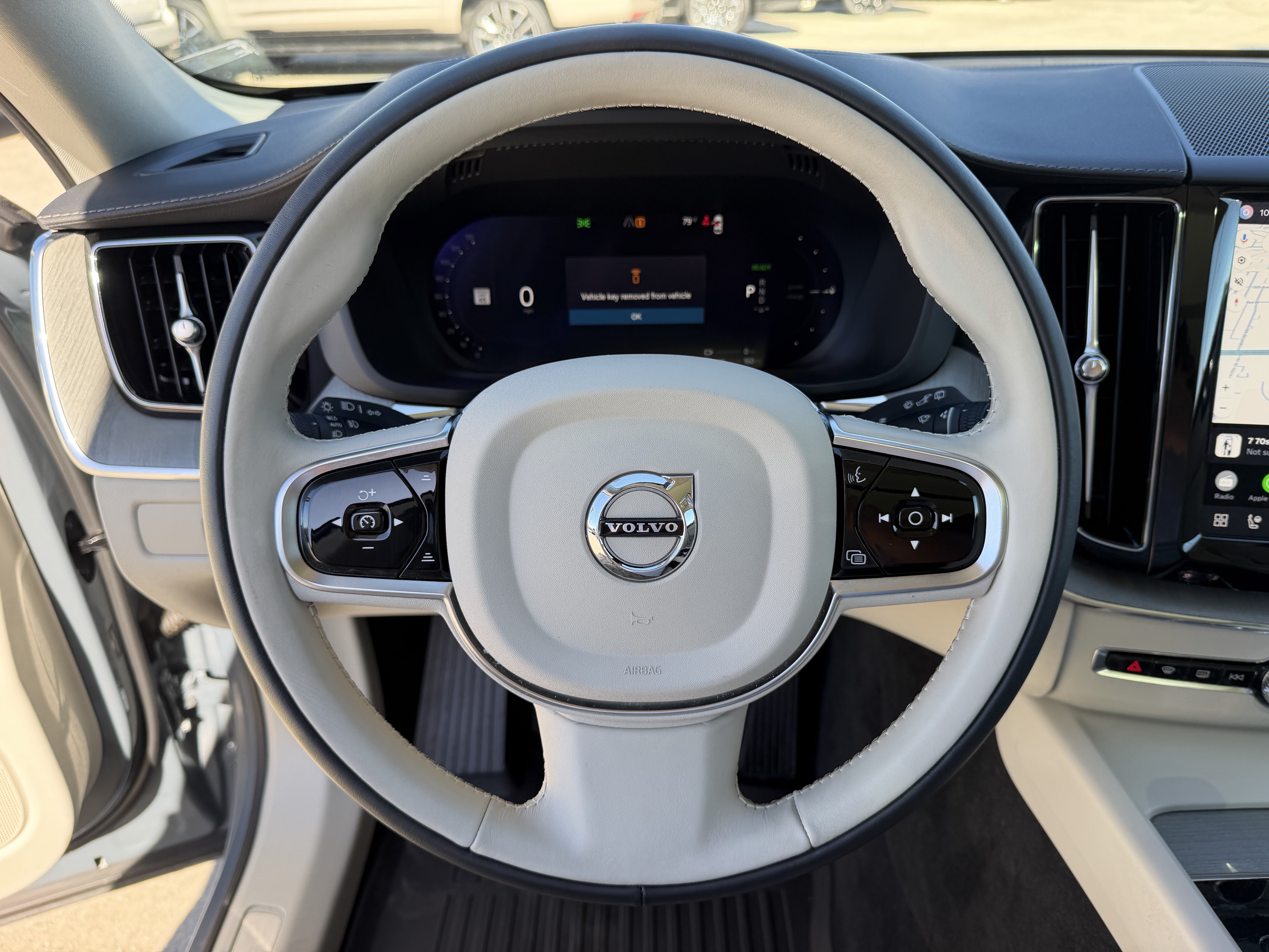 Used 2024 Volvo XC60 T8 Ultimate w/ Protection Package Premier AWD/4WD image 27