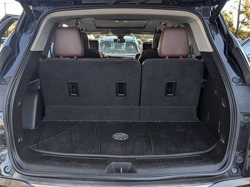 Used 2018 Buick Enclave Avenir w/ Trailering Package image 28