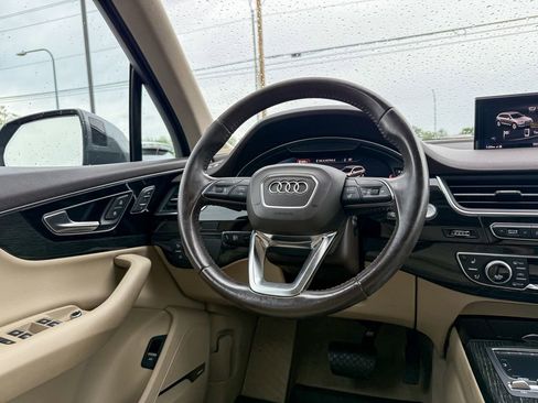 Used 2019 Audi Q7 3.0T Premium Plus w/ Premium Plus Package AWD/4WD image 15
