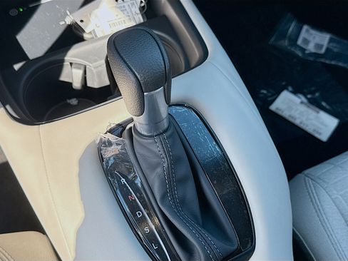 New 2026 Honda HR-V LX image 15