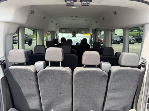 Used 2024 Ford Transit 350 XLT RWD image 7