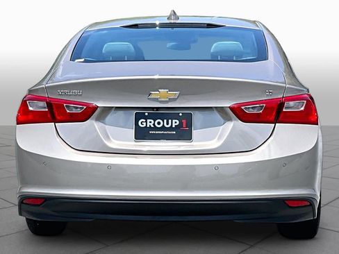 Used 2023 Chevrolet Malibu LT w/ Driver Confidence Package FWD image 5