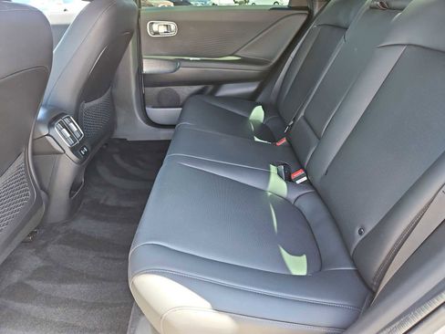 Used 2024 Hyundai Ioniq 6 SEL RWD image 18