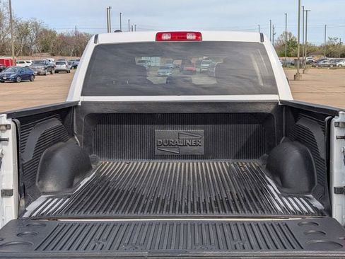 Used 2022 RAM 1500 Classic SLT image 26
