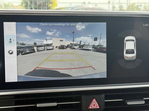 Used 2024 Hyundai Ioniq 6 SEL image 12