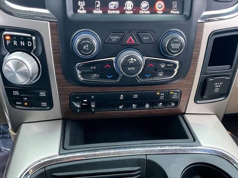 Used 2017 RAM 1500 Laramie w/ Convenience Group image 32