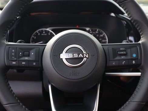 New 2025 Nissan Pathfinder SV image 25