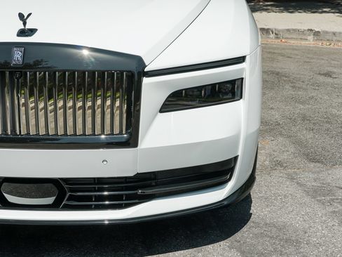 New 2025 Rolls-Royce Spectre Black Badge AWD/4WD image 31