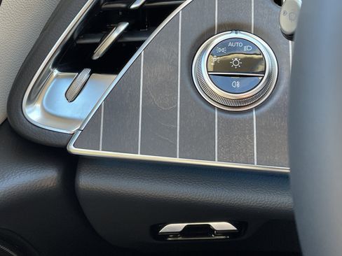 New 2026 Mercedes-Benz E 350 4MATIC Sedan image 23