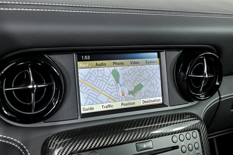 Used 2015 Mercedes-Benz SLS AMG GT Final Edition image 28