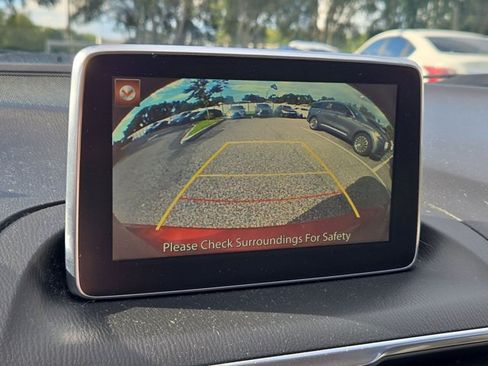 Used 2016 MAZDA MAZDA3 s Grand Touring FWD image 11