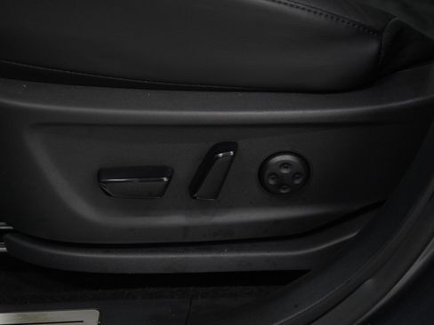 Used 2024 Nissan Ariya ENGAGE+ e-4ORCE image 29