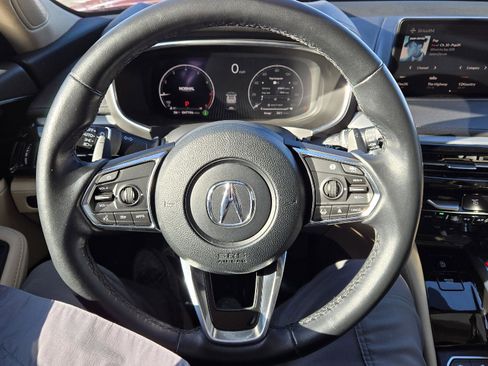 Used 2022 Acura MDX SH-AWD image 25