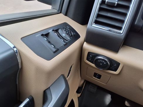 Used 2015 Ford F150 XLT w/ Equipment Group 302A Luxury image 22