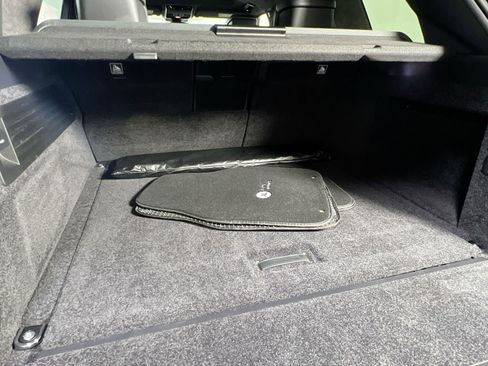 Used 2020 Land Rover Range Rover Autobiography image 25