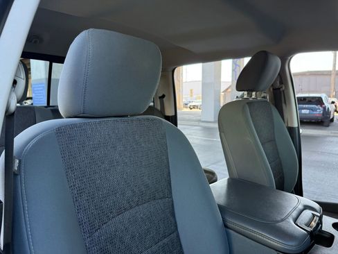 Used 2017 RAM 1500 Classic SLT image 26