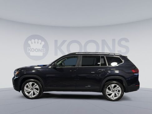 Used 2023 Volkswagen Atlas SE w/ Panoramic Sunroof Package AWD/4WD image 2