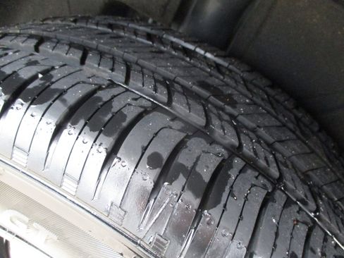 Used 2024 Buick Encore GX Sport Touring w/ Comfort Package image 12