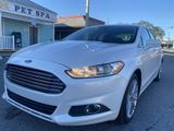 Used 2015 Ford Fusion SE w/ Equipment Group 202A image 3