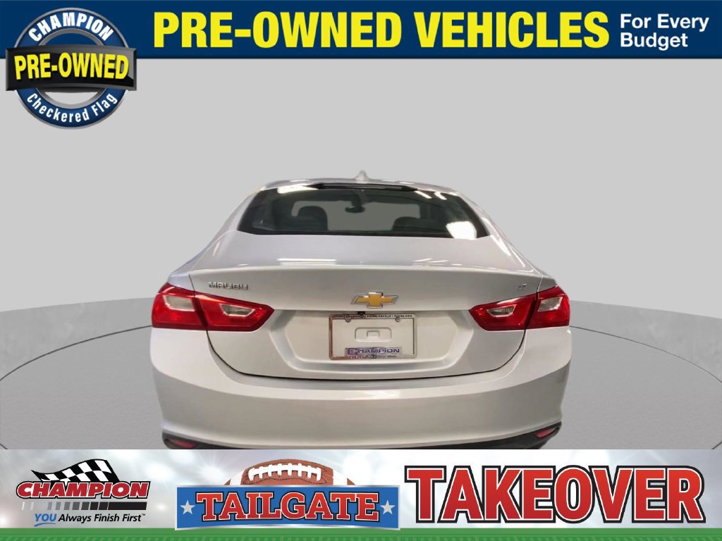 Used 2016 Chevrolet Malibu LT FWD image 9