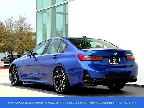 Used 2025 BMW M340i w/ Premium Package RWD image 7