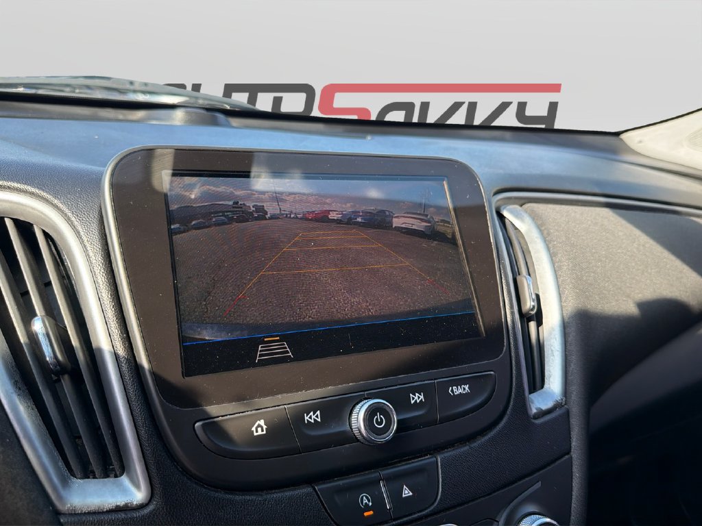 Used 2020 Chevrolet Malibu LS FWD image 14