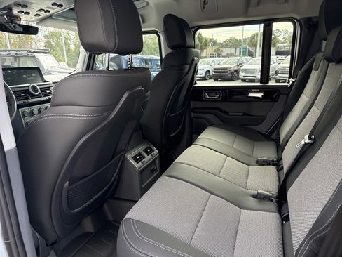 New 2026 INEOS Grenadier image 24