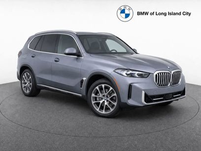 New 2026 BMW X5 xDrive50e w/ Premium Package