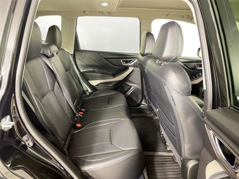 Used 2024 Subaru Forester Limited image 27