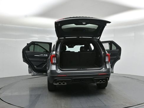 New 2026 Ford Explorer ST AWD/4WD image 32