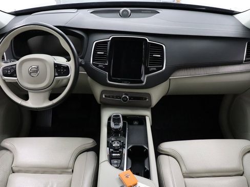 Used 2021 Volvo XC90 T8 Inscription w/ Lounge Package AWD/4WD image 22